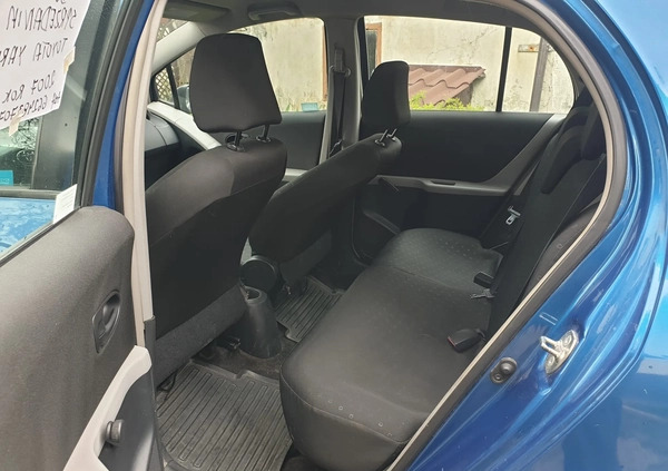 Toyota Yaris cena 9900 przebieg: 213000, rok produkcji 2007 z Libiąż małe 79